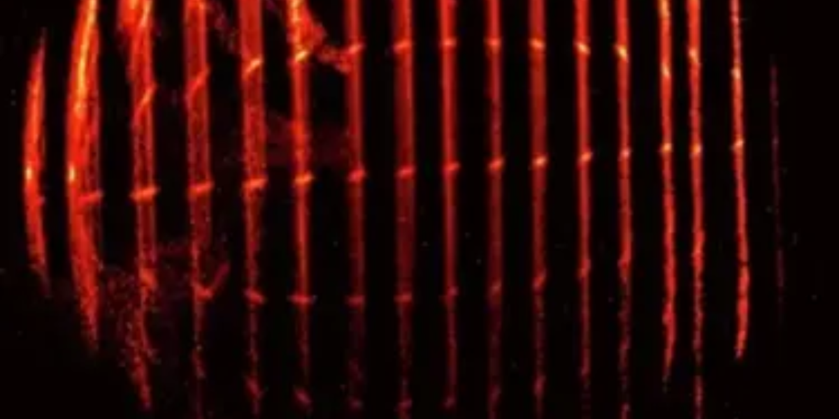 100 Yıllık Fizik Sırrı Çözüldü: Işık Hızındaki Cisimler Büzülmüyor, Dönüyor!