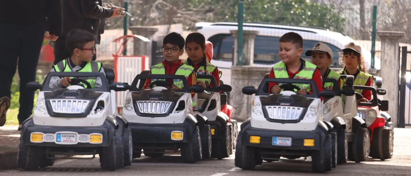İlkadım Trafik Eğitim Pisti ile Çocuklar Kuralları Keşfediyor