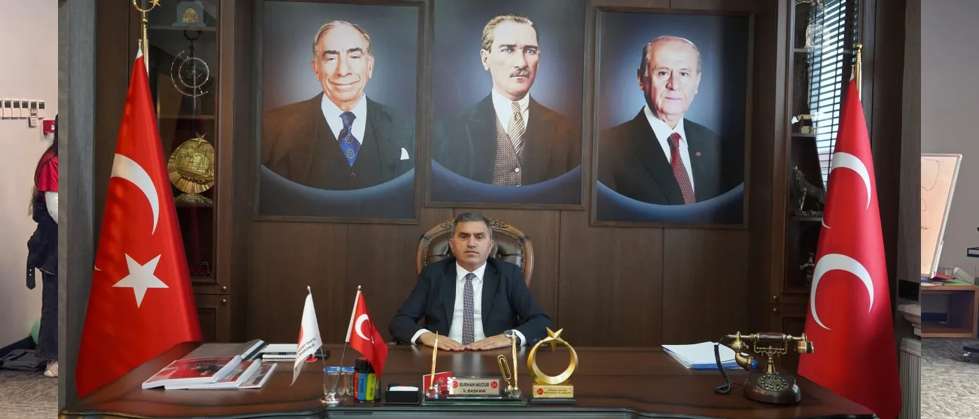 Burhan Mucur'dan Bayramlaşma Daveti
